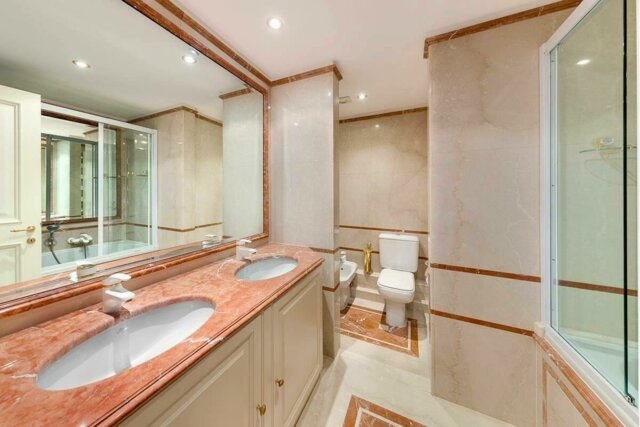 Villa Hermosa: Elegante trilocale nel Carrè d'Or - 6/7