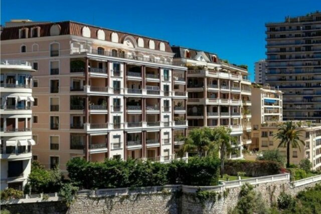 Bien de prestige dans le Carré d’Or